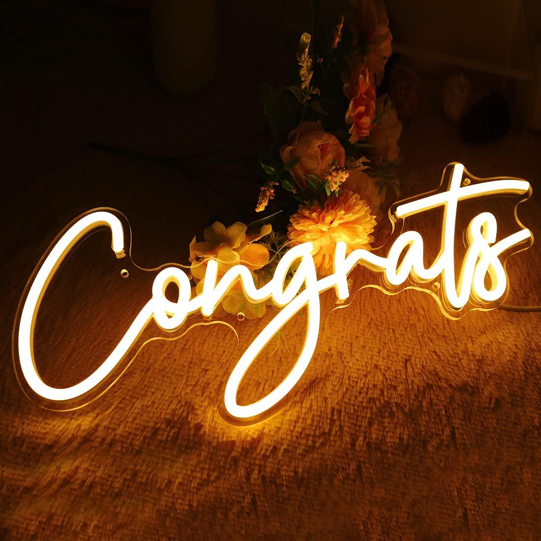Insegna al Neon 'Congratulazio - Wedding Lighting And Decor recensione e prezzo