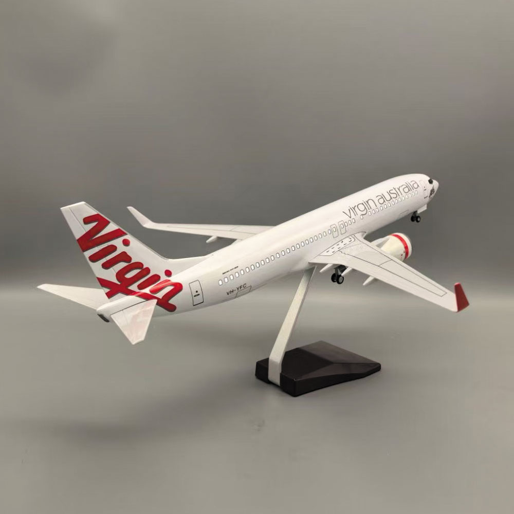 Kit Modello Aereo 47cm B737-80 - Decor Lighting Australia recensione e prezzo