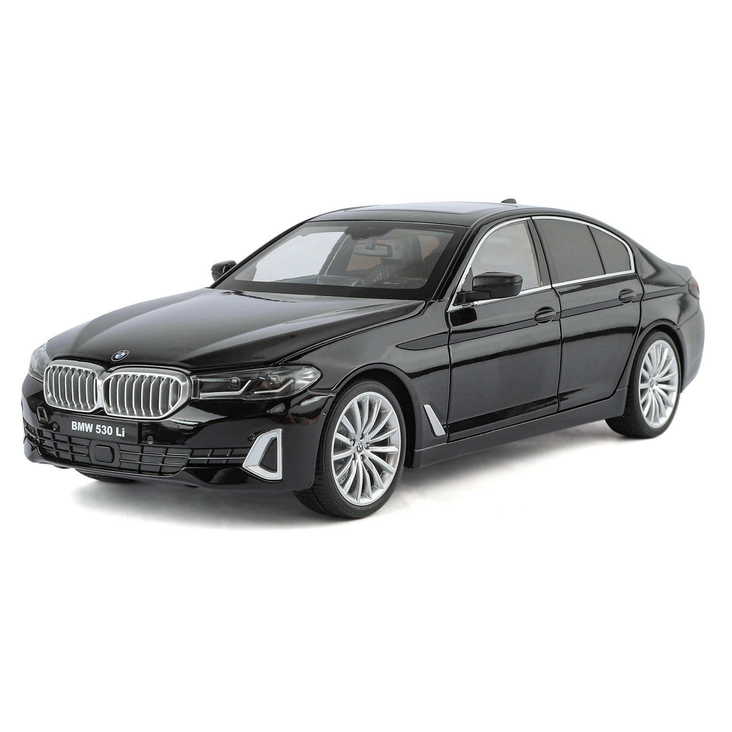 OK 1:18 BMW 530li modello di a - Ok Lighting Decor recensione e prezzo